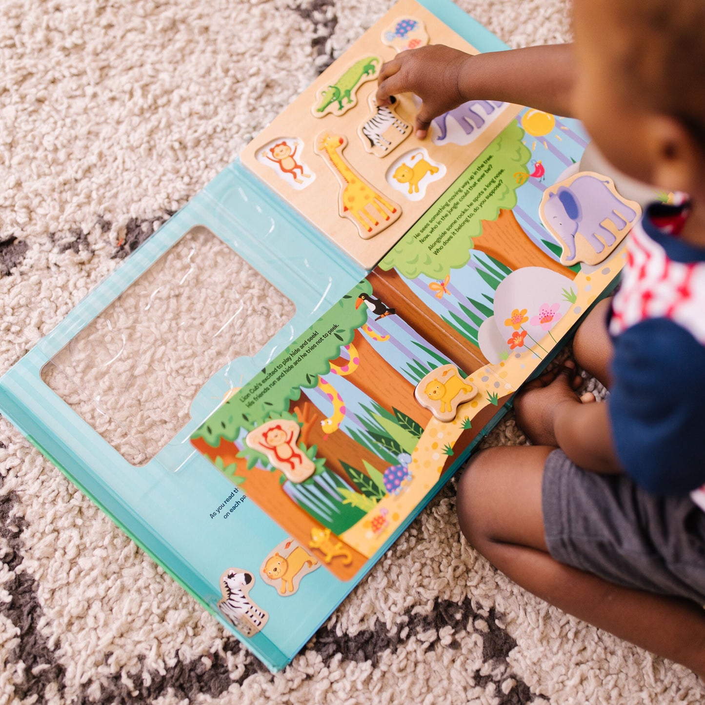 Melissa & Doug Book & Puzzle Play Set: In the Jungle