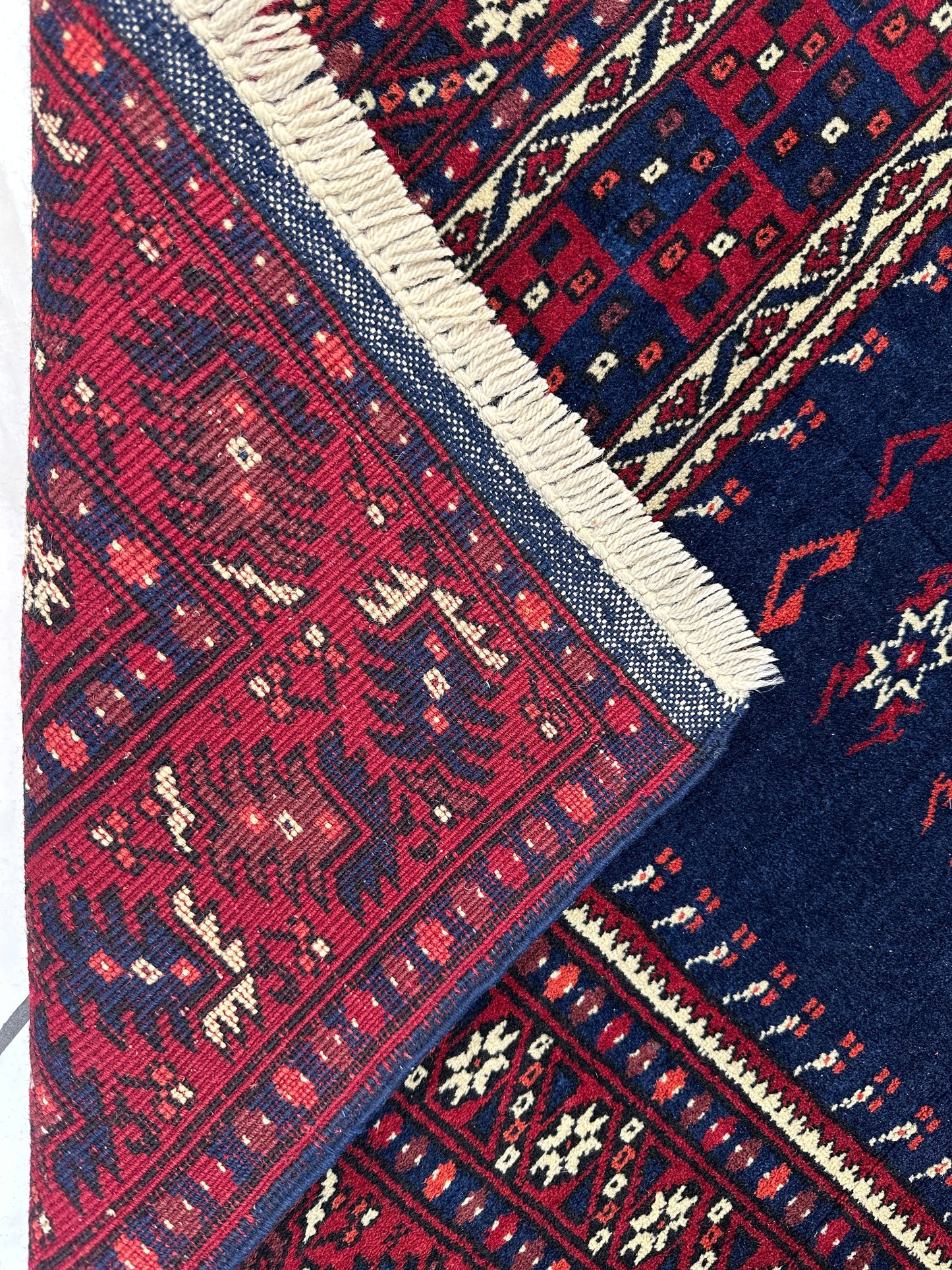 Vintage Hand-Knotted Yagcibedir Turkish Wool Prayer Rug – 3’10” x 5’9” – Deep Blue & Red Tribal Design