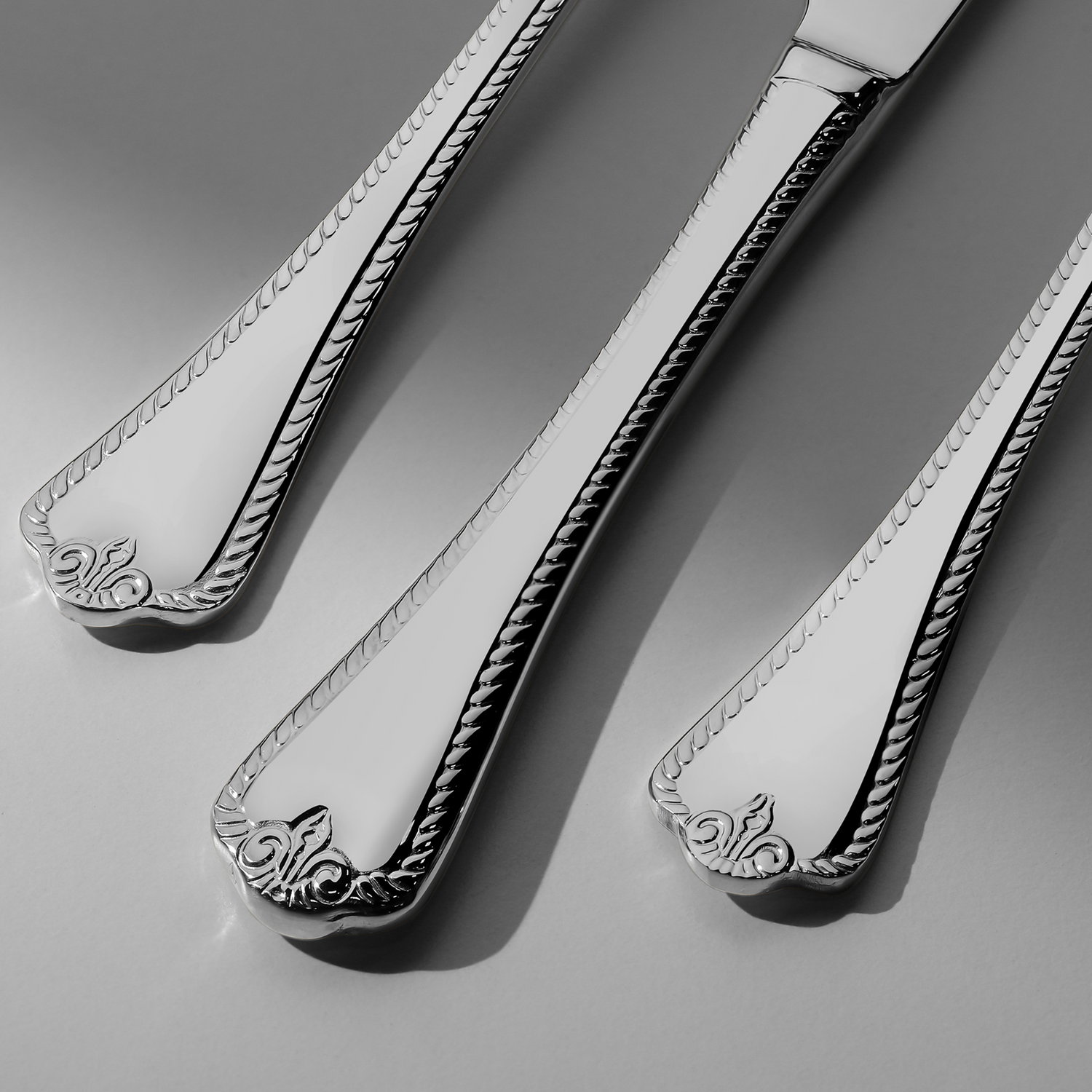 Fulya 16-Piece Cutlery Set