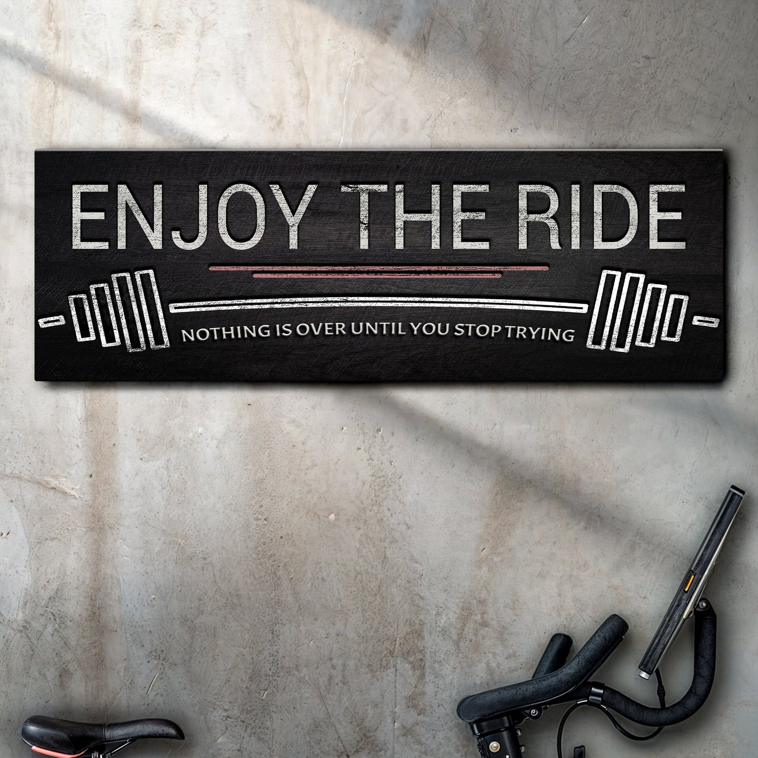 Enjoy The Ride Spor Salonu Tabelası