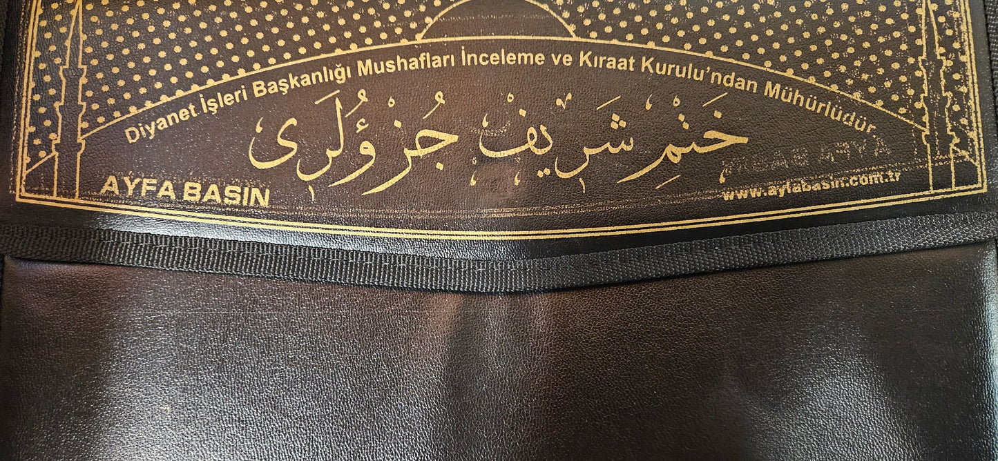 SIYAH-RAHLE BOY OTUZ CÜZ MÜHÜRLÜ KURAN-I KERIM-SUNI DERI ÇANTALI
