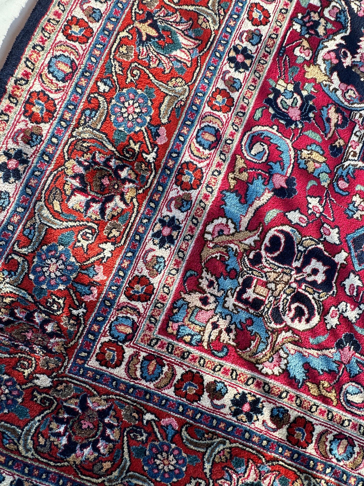 Farsça Meşhed El Dokuma Yün Halı 9'9” x 13'3”