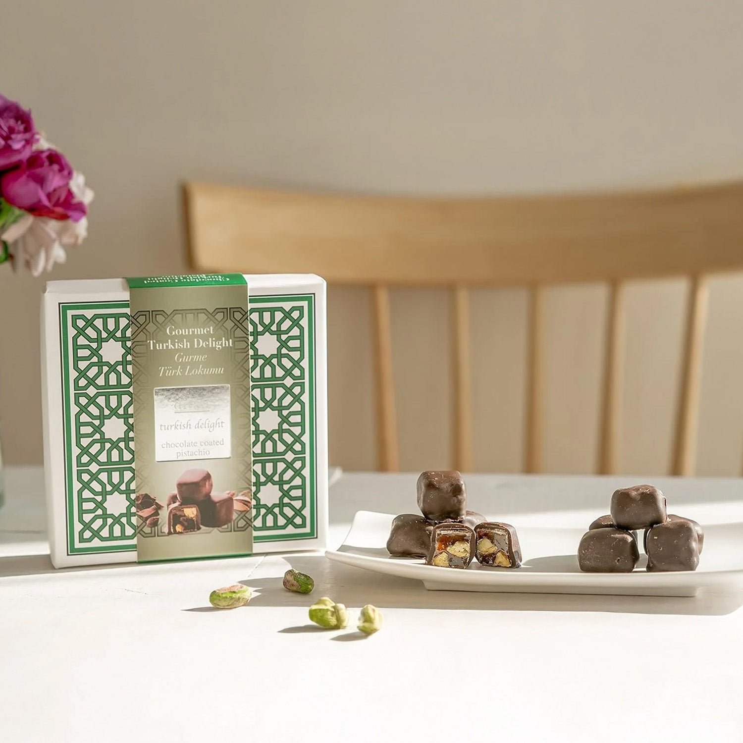 Divan Turkish Delight Chocolate Pistachio 275