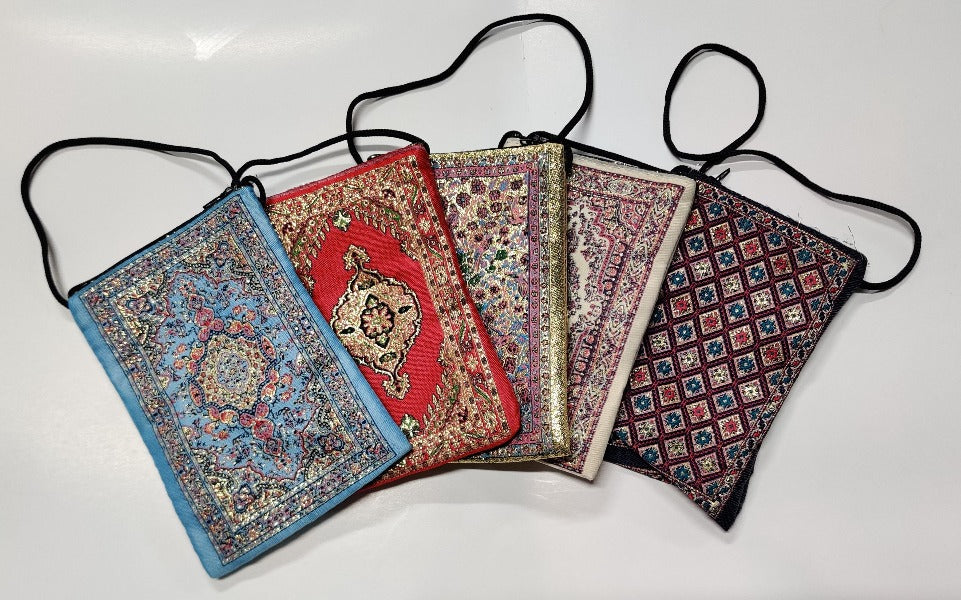 Dokuma Telefon Kılıfı