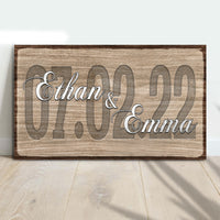 Couple Wedding Date Sign