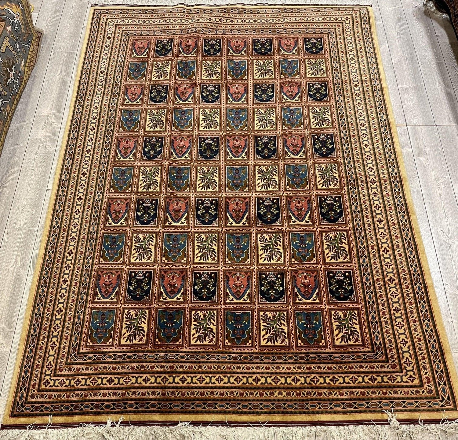 Afghani  I Bakhtiari 7x10 Area Rug