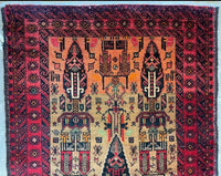 Fine Vintage Wool Baluch Rug 6x4 ft