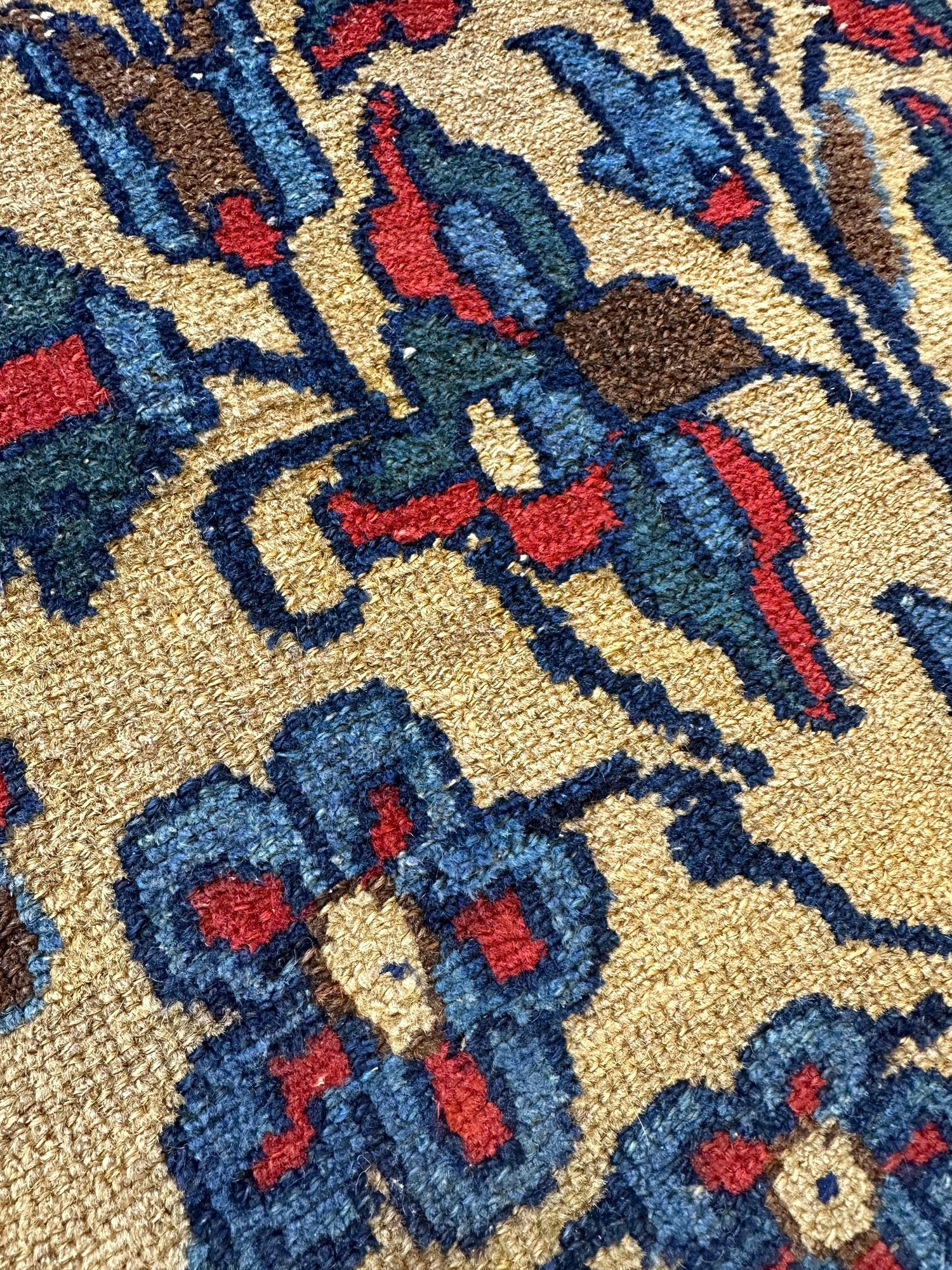 Küçük Antika Fars Malayer Hayat Ağacı Halısı 23” x 33”